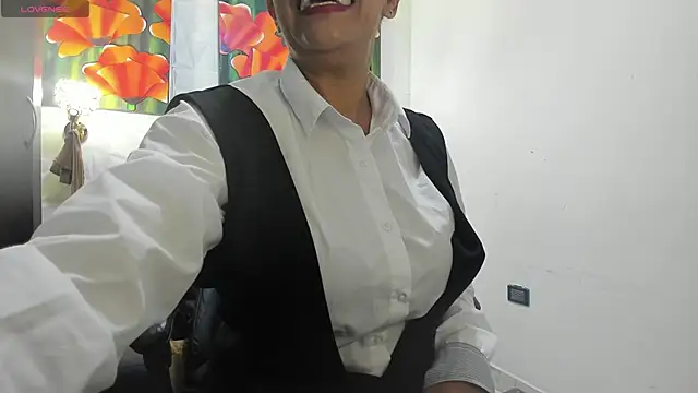 Snapshot of Miss_clarepocahose chatting on 01-16-26, 12:58 Miss clarepocahose online show from 01-16-26, 12:58