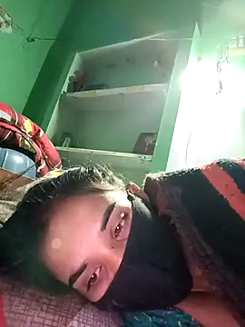 Snapshot of Uma_sain chatting on 12-04-25, 12:42 Uma sain online show from 12-04-25, 12:42