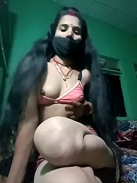 Snapshot of Uma_sain chatting on 12-18-25, 03:18 Uma sain online show from 12-18-25, 03:18