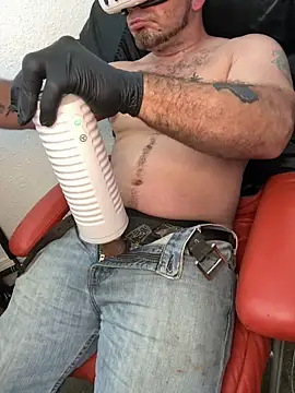 2addictivelyhorny online show from 03-03-26, 10:10