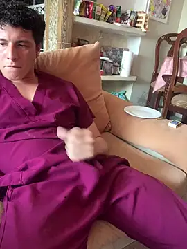 angelxxx95 online show from 04-06-26, 06:09