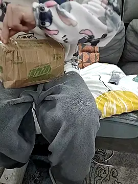 micai fengbei online show from 02-01-26, 10:58