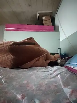 Snapshot of LianLaz chatting on 11-27-25, 05:09 LianLaz online show from 11-27-25, 05:09