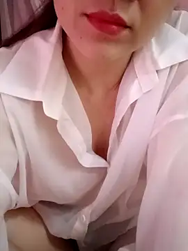 Lily-ross22 online show from 04-20-26, 07:04