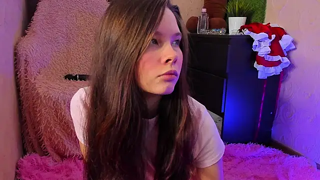 Snapshot of amelialy chatting on 12-02-25, 07:03 amelialy online show from 12-02-25, 07:03