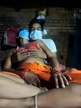 Snapshot of Curvy_Vamikaa chatting on 12-01-25, 09:53 Curvy Vamikaa online show from 12-01-25, 09:53