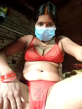 Snapshot of Curvy_Vamikaa chatting on 12-16-25, 08:52 Curvy Vamikaa online show from 12-16-25, 08:52