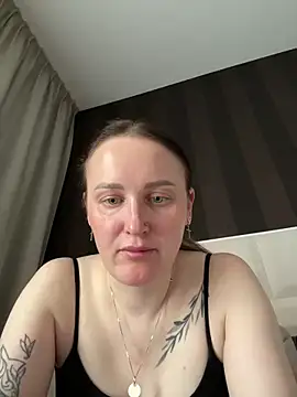 TomilaSi online show from 04-06-26, 11:22