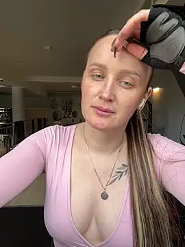 TomilaSi online show from 04-22-26, 11:12