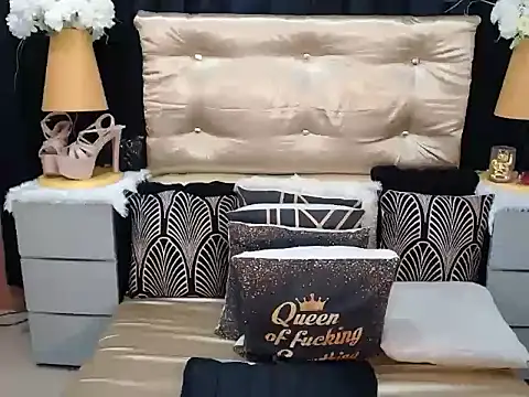 Snapshot of SexyPetiteAra chatting on 11-26-25, 09:38 SexyPetiteAra online show from 11-26-25, 09:38