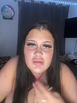 CurvyAyla online show from 01-12-26, 10:59