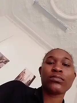JuicyEbonyGoddess online show from 05-20-26, 09:48