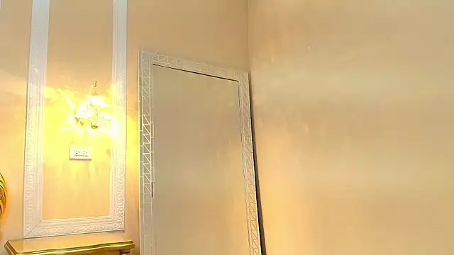 HallieStone online show from 04-02-26, 12:14