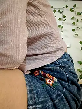 Sexolinaa online show from 05-10-26, 06:18