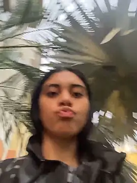 Miia moonn online show from 11-28-25, 11:02