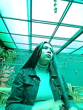 Snapshot of Vayoleth_0-2 chatting on 12-02-25, 03:18 Vayoleth 0-2 online show from 12-02-25, 03:18