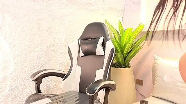 electra wildtp online show from 12-04-25, 07:22