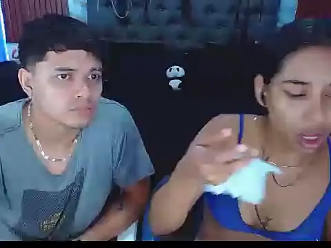 Snapshot of Meryandcris chatting on 11-26-25, 01:28 Meryandcris online show from 11-26-25, 01:28