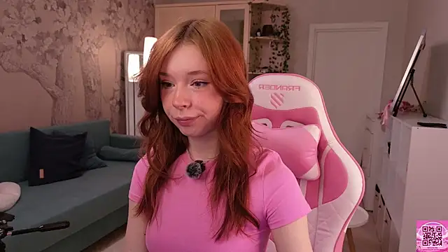 eva aria online show from 04-20-26, 08:10