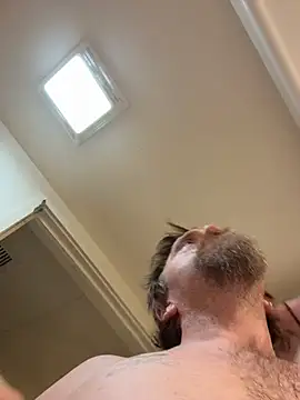 25clouds online show from 04-25-26, 03:42