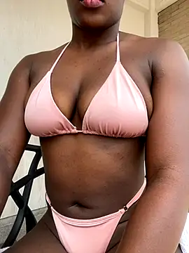 Milytylor online show from 11-25-25, 04:07