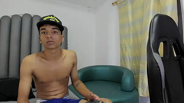 Snapshot of Megan_foro chatting on 12-03-25, 03:58 Megan foro online show from 12-03-25, 03:58