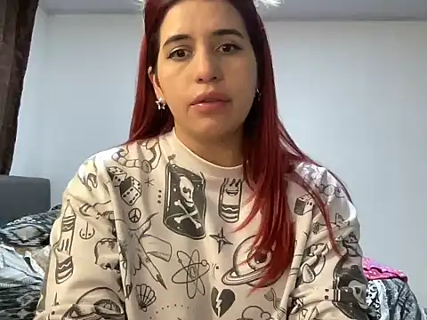 Snapshot of collibel02 chatting on 12-16-25, 11:21 collibel02 online show from 12-16-25, 11:21