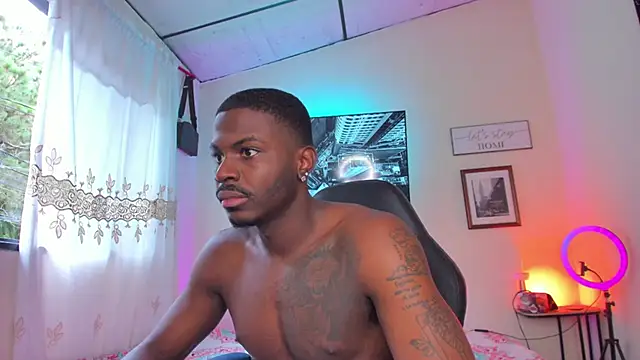 Ethantravis22 online show from 12-05-25, 06:59