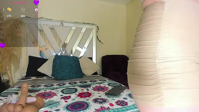 Snapshot of samantha_dimou chatting on 01-14-26, 08:14 samantha dimou online show from 01-14-26, 08:14