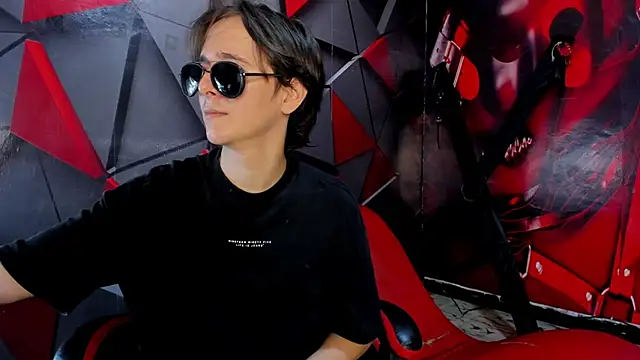 Aaron LatinMen2 online show from 12-02-25, 08:04