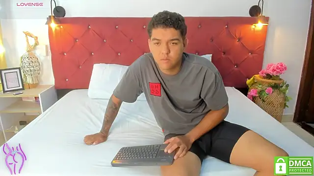  bonnyandclyde online show from 01-19-26, 12:42