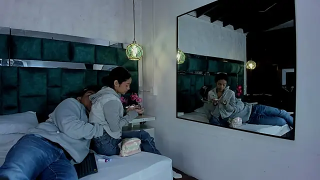  bonnyandclyde online show from 03-02-26, 11:28