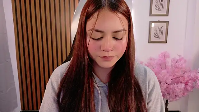 melany- - online show from 12-17-25, 01:11