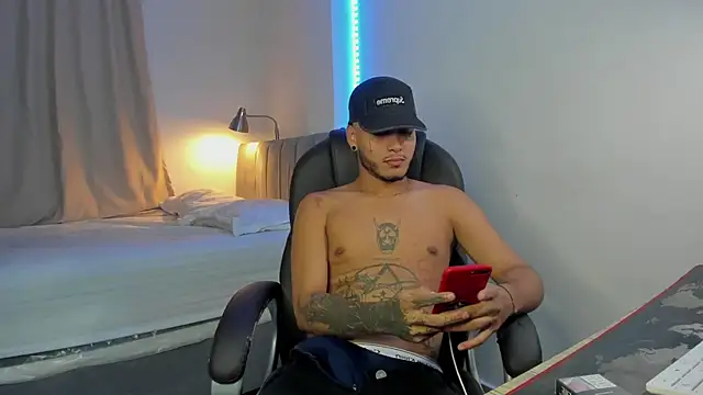 master evil07 online show from 12-01-25, 03:44