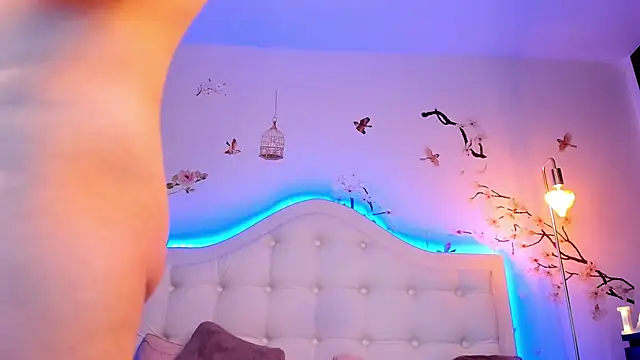 TinyBlair online show from 04-02-26, 04:21