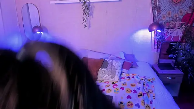 Laraa Rouss  online show from 12-05-25, 04:10