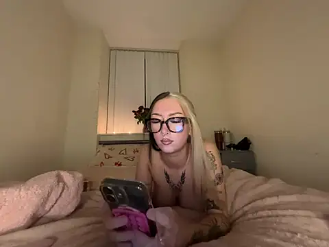 lace xxx online show from 02-18-26, 08:05