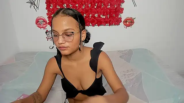 Tania hot0 online show from 12-14-25, 05:51