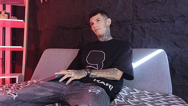 Paulo 527 online show from 02-14-26, 09:00