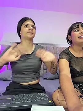 ZafiraNavarro online show from 04-26-26, 04:59