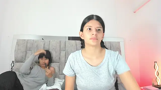 ZafiraNavarro online show from 06-10-26, 05:34