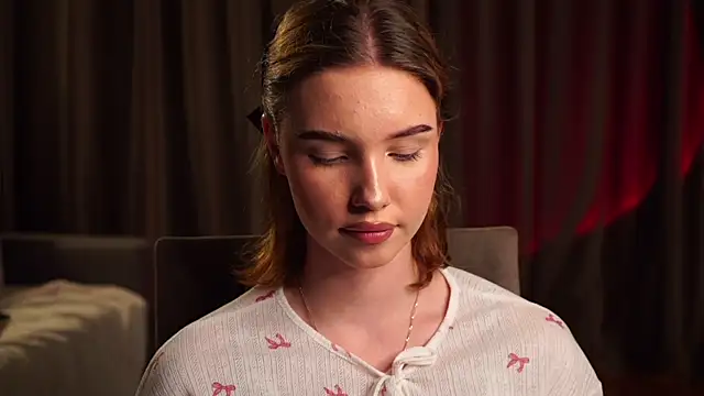 Snapshot of heresouly chatting on 12-14-25, 03:39 heresouly online show from 12-14-25, 03:39