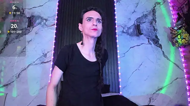 Snapshot of All_fetiche chatting on 11-26-25, 01:45 All fetiche online show from 11-26-25, 01:45