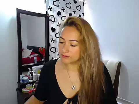 ximenaxcite19 online show from 12-20-25, 01:40