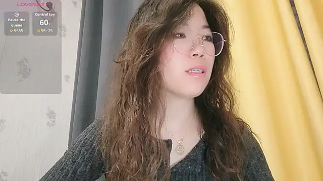 Snapshot of Xiao3187 chatting on 12-03-25, 12:14 Xiao3187 online show from 12-03-25, 12:14