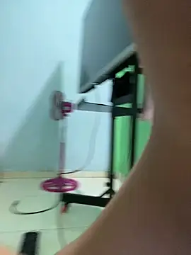 Emily milk 1 online show from 07-18-26, 10:35