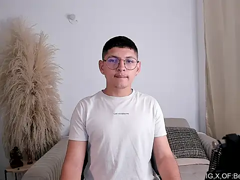 Juan belmont online show from 04-20-26, 05:54