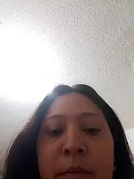 Snapshot of Renatta_Sweet chatting on 02-20-26, 05:24 Renatta Sweet online show from 02-20-26, 05:24