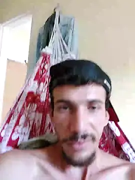 Snapshot of Surf_boy8 chatting on 12-16-25, 06:13 Surf boy8 online show from 12-16-25, 06:13