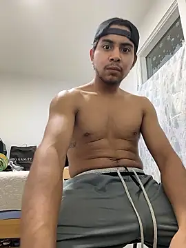 Snapshot of Montana-13 chatting on 01-15-26, 11:30 Montana-13 online show from 01-15-26, 11:30